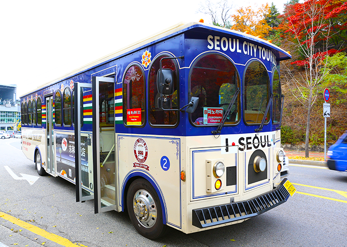 Trolley Seoul City Tour Bus